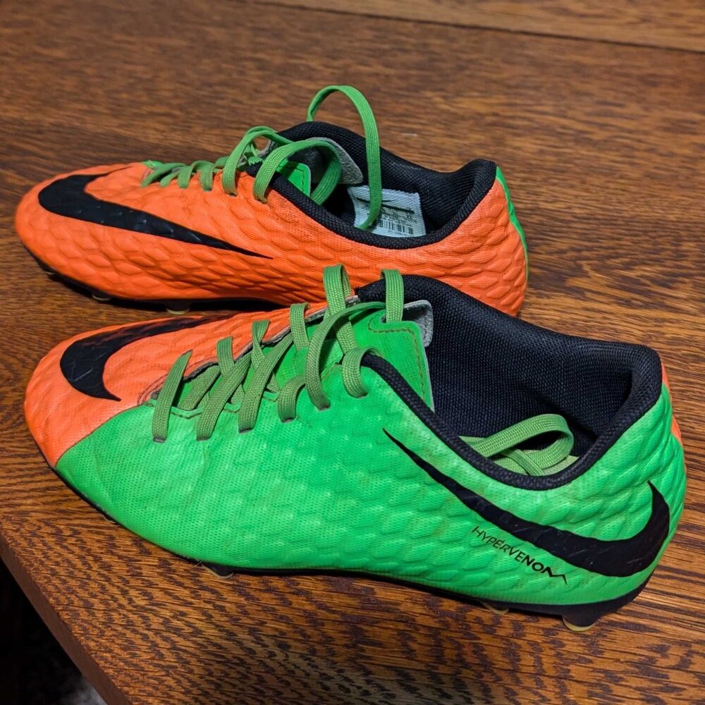 Nike Hypervenom Phade III Kids Low Top Athletic Soccer Cleats Youth Size 3Y ⚽️